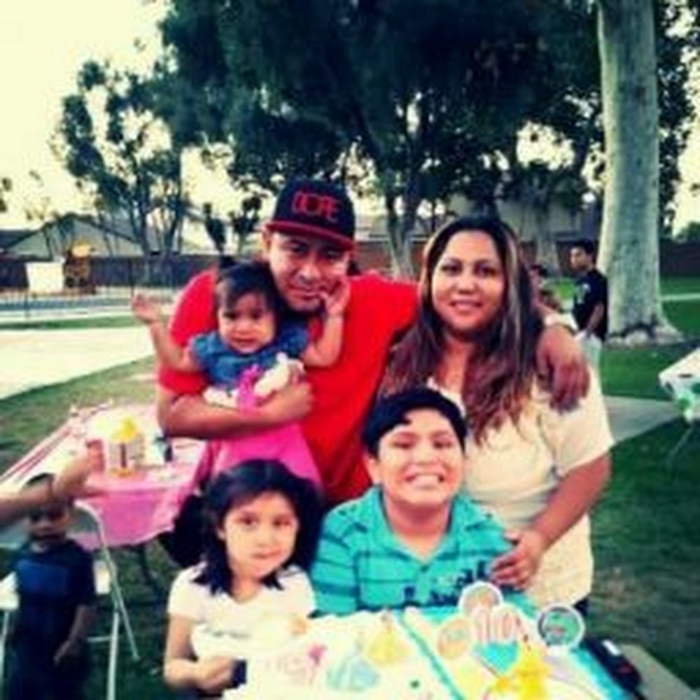 Meet your Posher, Tomasa